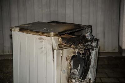 Pluederhausen: Waeschetrockner brennt im Keller eines Einfamilienhauses